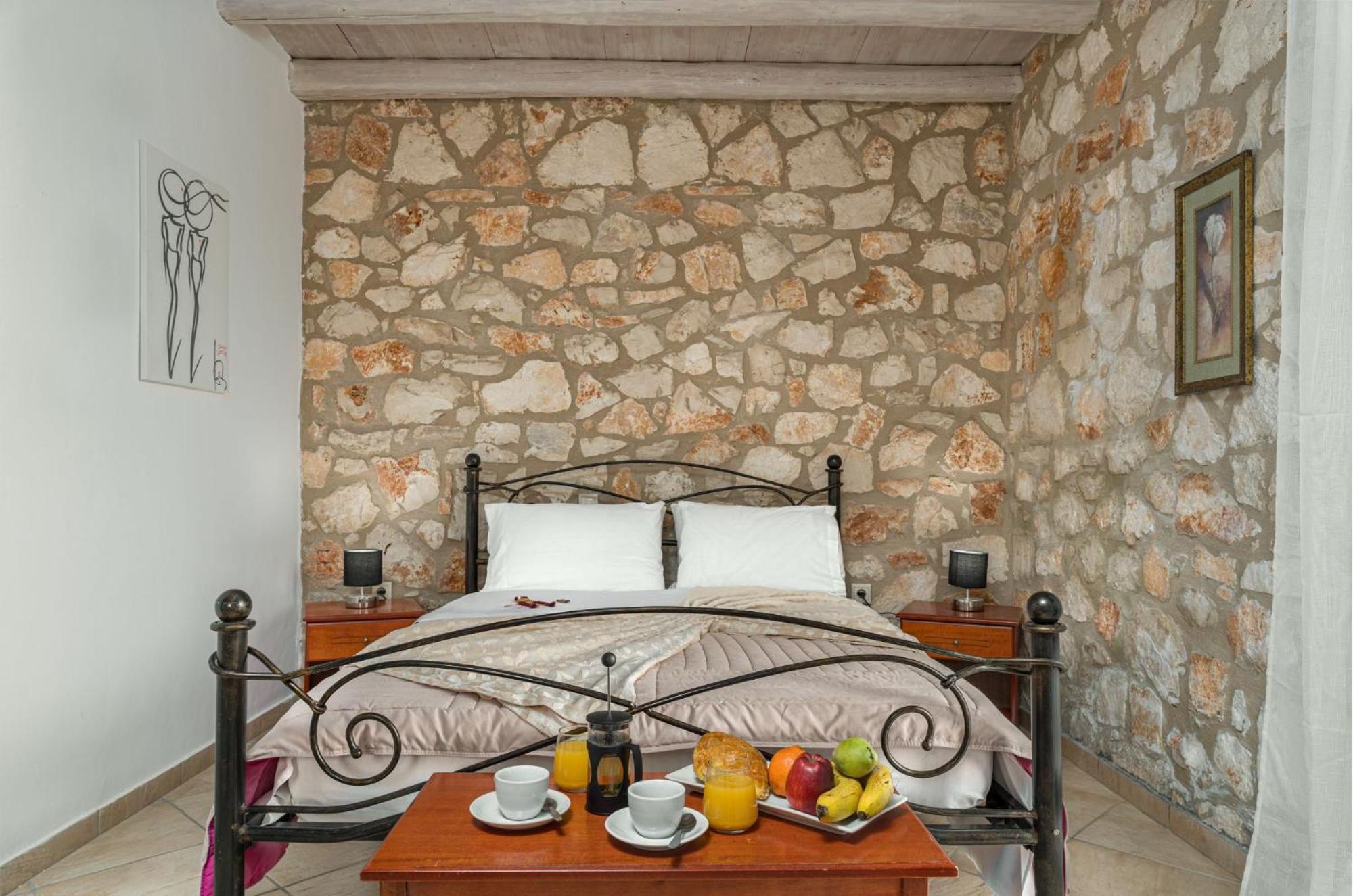 Potamitis Windmills & Apartments Koríthion 외부 사진